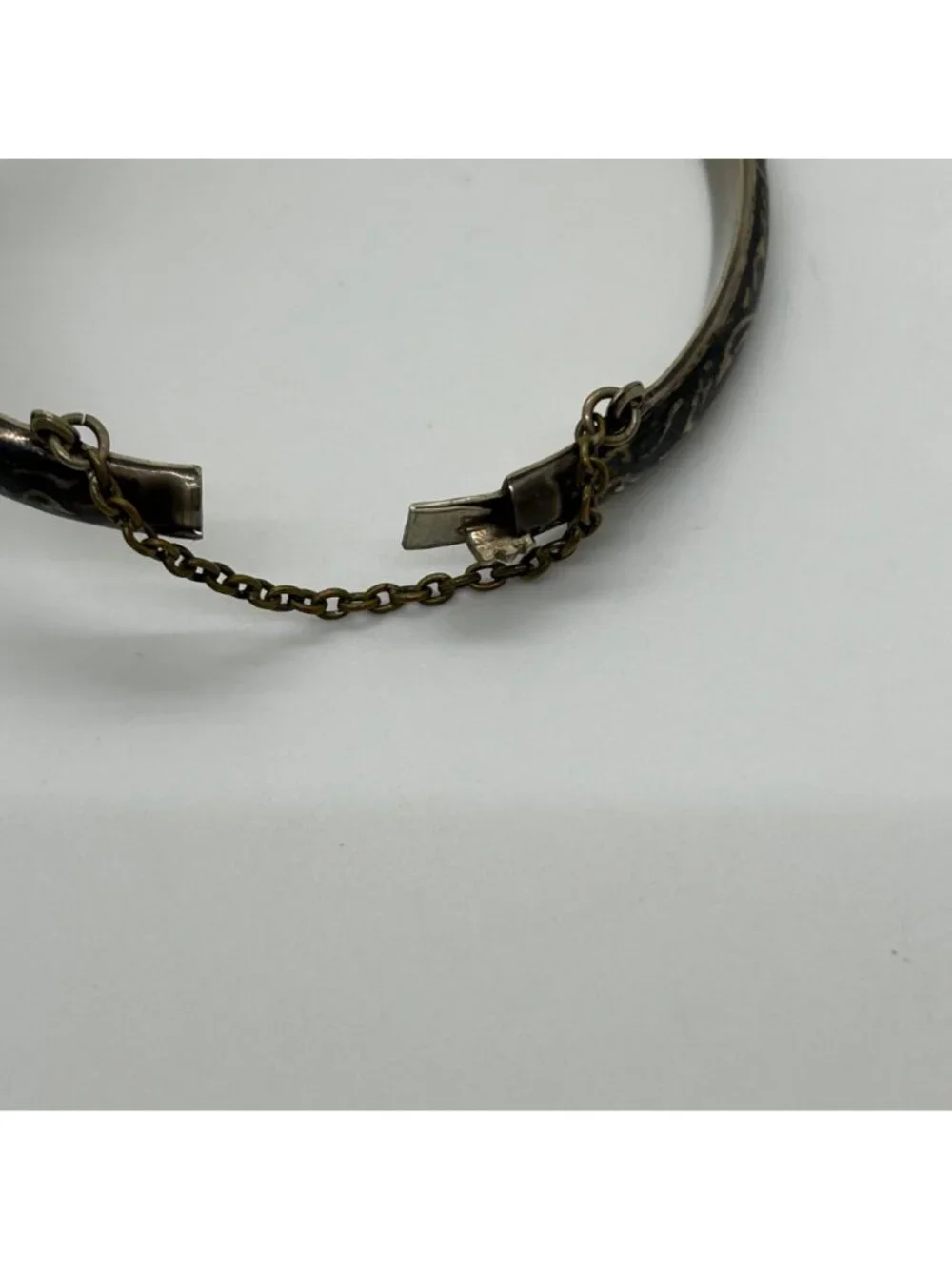Vintage Siam Niello Bangle Bracelet Thai Black Enamel Hinged Chain Closure